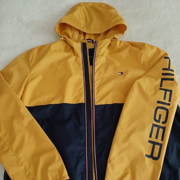 Tommy Hilfiger Other - Tommy Hilfiger Windbreaker